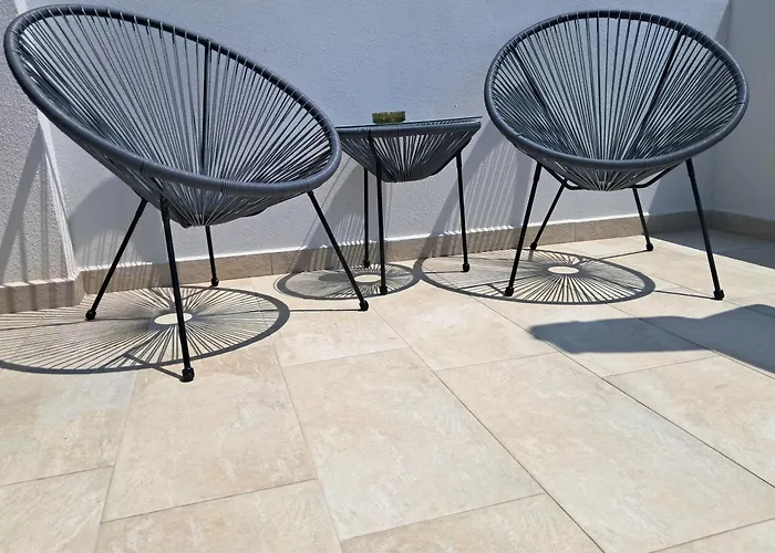 Nikos Vkl Βίλα *